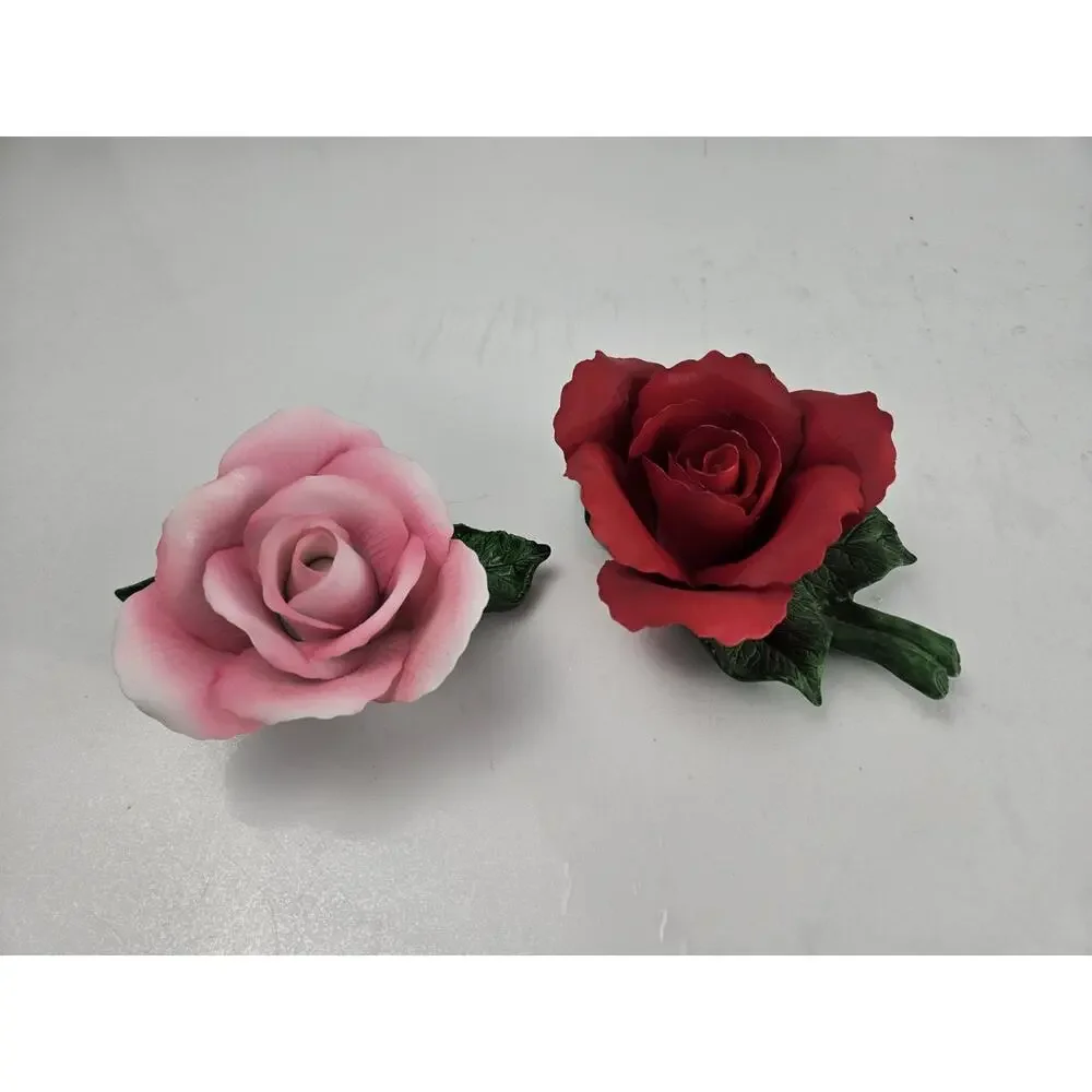 Set of 2 Vintage Porcelain Roses - Red & Pink on Green Leaves Figurine - Picture 1 of 10